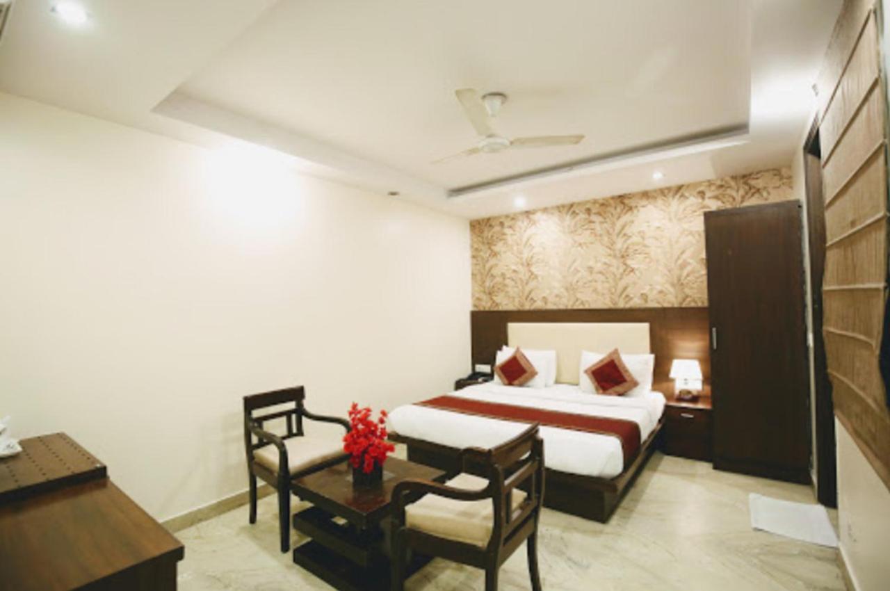 Hotel Paradise Inn-A Boutique Hotel Delhi New Delhi Exterior foto